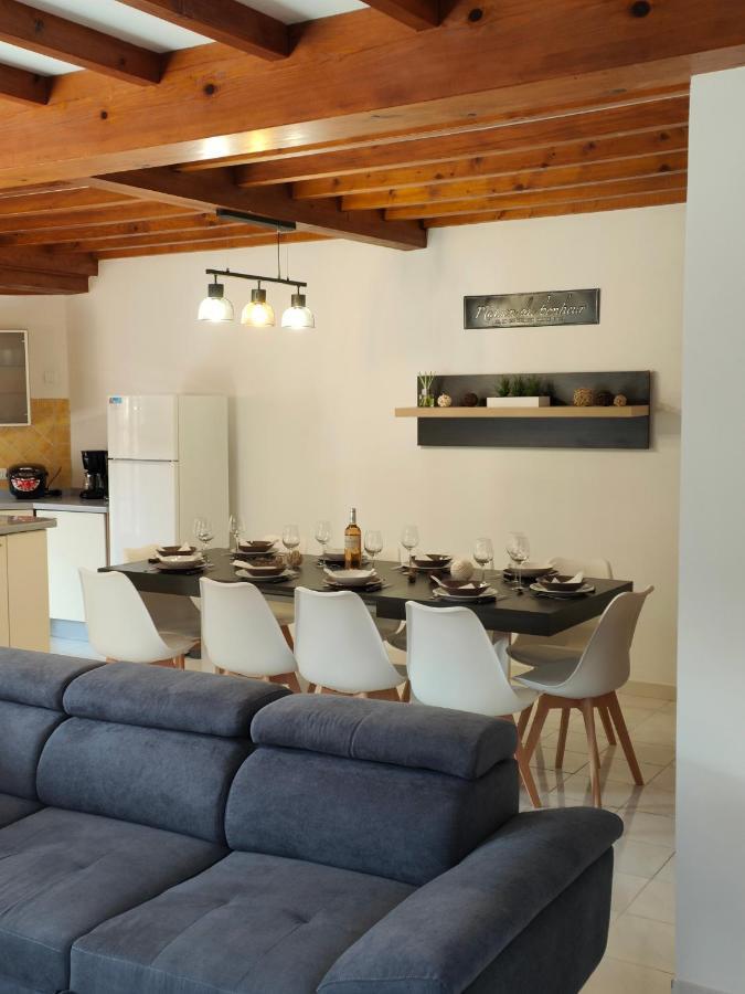 Gite Boutx 6 Personnes Avec Deux Lits Doubles Et 1 Canape Lit Eksteriør bilde